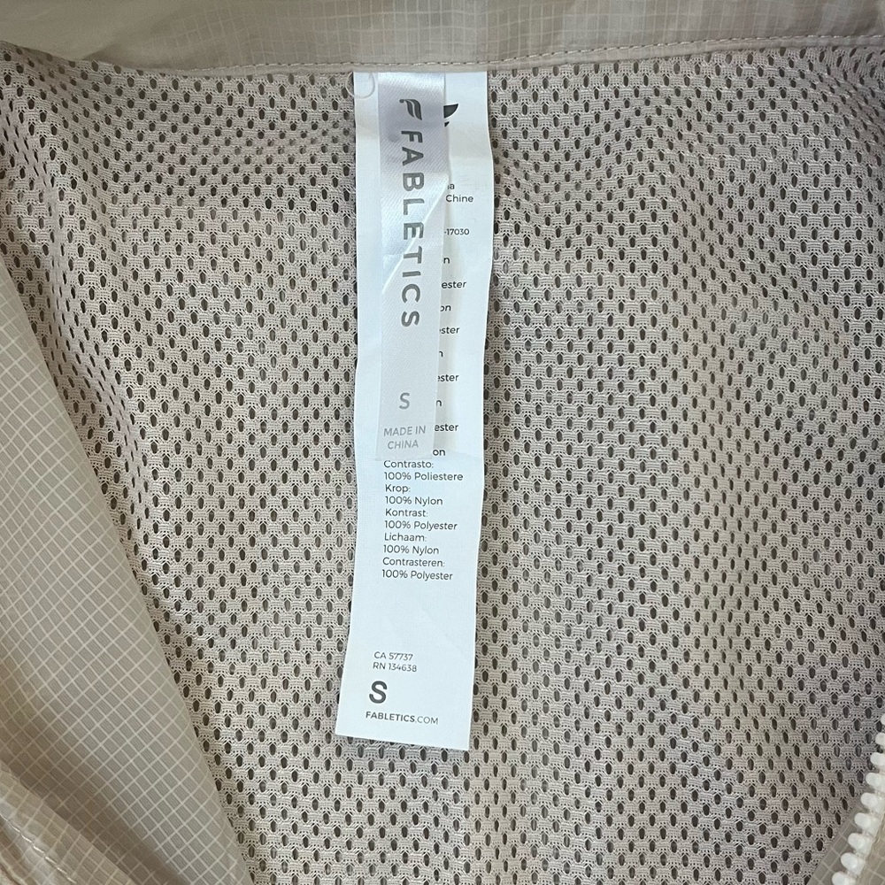 Fabletics Ash Cropped Half Zip Jacket Sz S - image 5